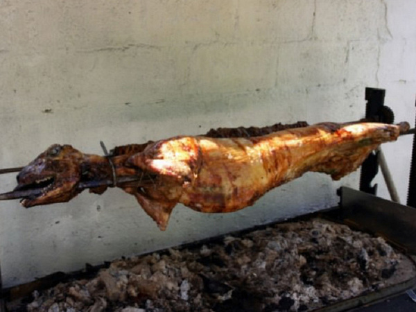 The Tradition of Roasting Lamb on Greek Easter
