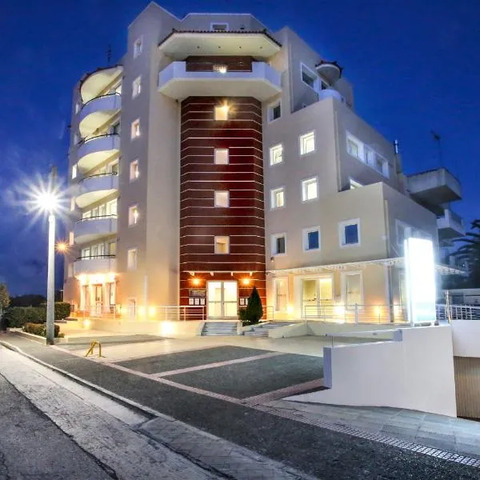 GK Airport Suites - Free Shuttle, hotel in Markopoulo