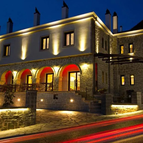 Hotel Rodovoli, hotel in Pyrsogianni