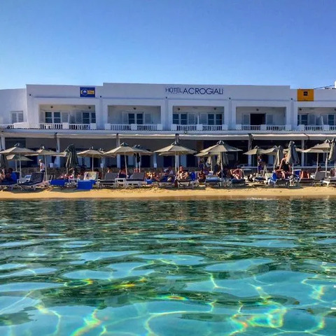 Acrogiali Beachfront Hotel Mykonos, hotel in Tagoo