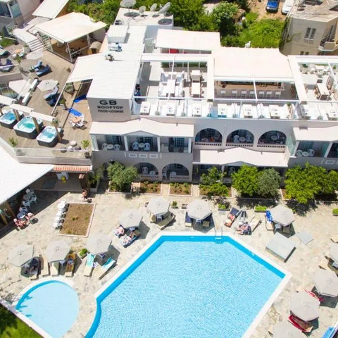 Georgioupolis Beach Hotel, hotel in Alikampos