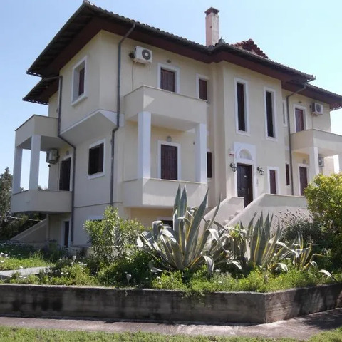 Villa Christina, hotel in Amaliapoli