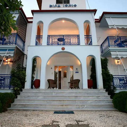 Ionio Gastronomy Suites, hotel in Ammoudia