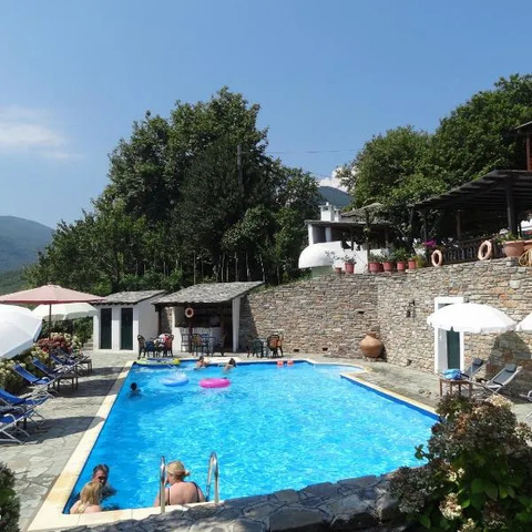 Hotel Vrionis, hotel in Agios Dimitrios