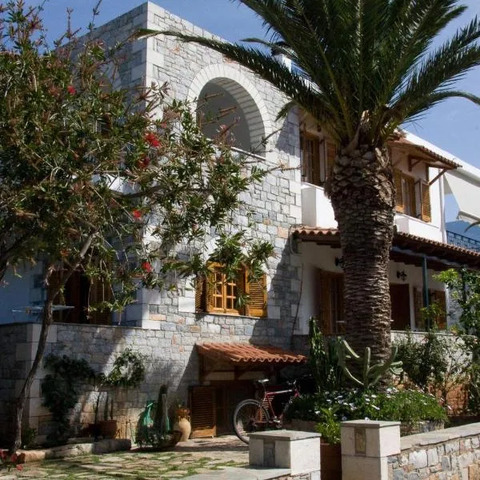 Anna Maria Studios, hotel in Agios Nikolaos