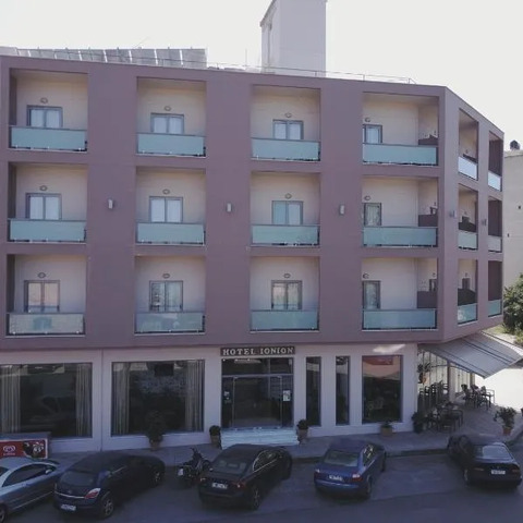 Ionion Hotel, hotel in Kyparissia
