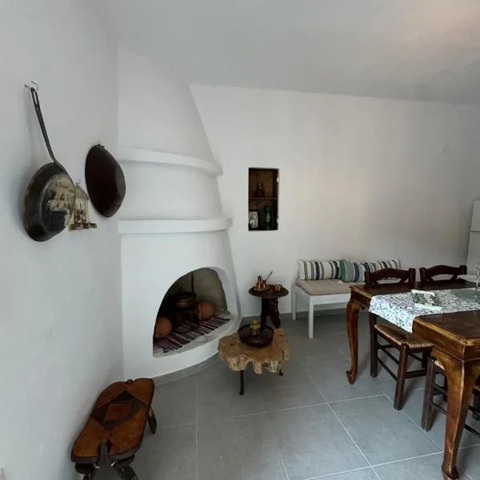 Sykano Espace, Skyros Island