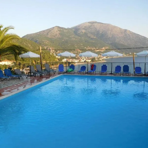 Hotel Oceanis, hotel in Poros