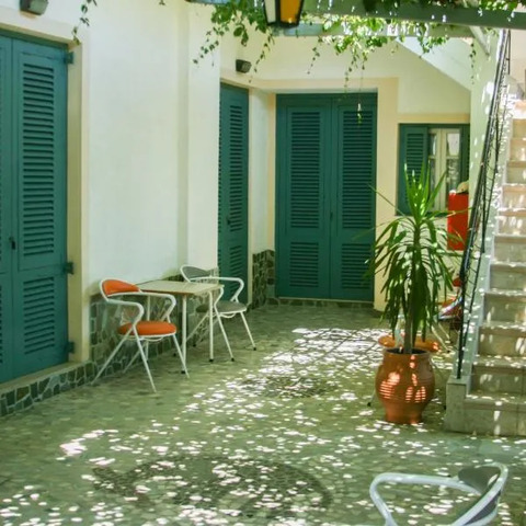 George Apartments, hotel in Ágios Antónios