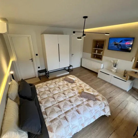 Suite Rooms - Fine Living, hotel in Vévi
