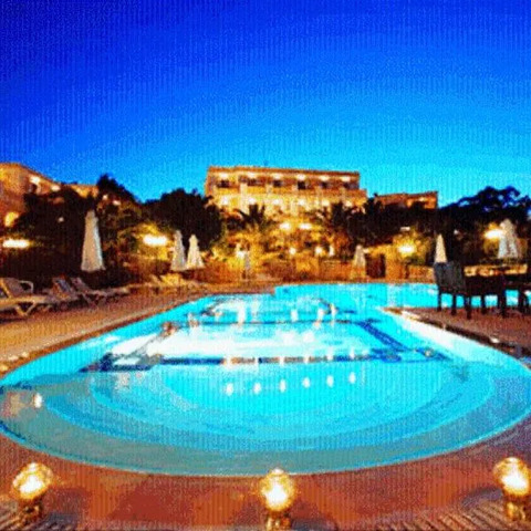 Crithoni's Paradise Hotel, hotel in Parthénion