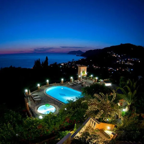 Dina's Paradise, hotel in Agios Gordios