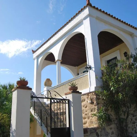 Spiti Limnos, Idyllisch Gelegen Im Orangenhain