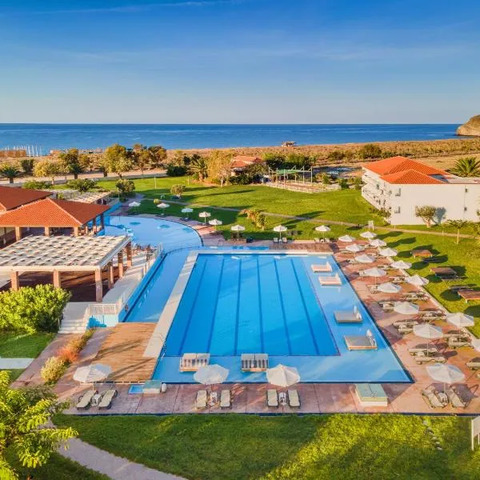 Aeolian Village Beach Resort, hotel in Eresos