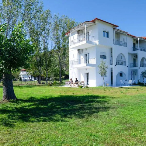 Grand Garden Slow Living Experience, hotel in Sykia Chalkidikis