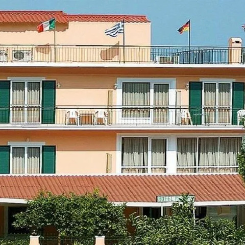 Hotel Perama, hotel in Agios Ioannis Peristeron