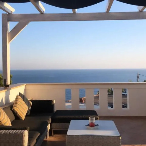 Sunset Apartments, hotel in Evdilos