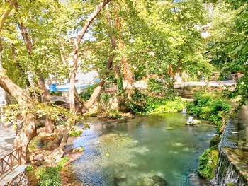 Food Tour of Livadia Town in 2026: Best Restaurants & Street Food