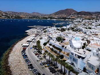 Romantic Getaway in Paros Island in 2026: Ideas for Couples