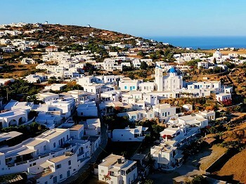 Shopping in Sifnos Island in 2026: Markets, Malls & Local Finds