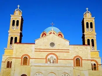 Top 10 Must-See Attractions in Syros Island