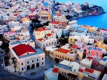 Budget Travel Guide to Syros Island in 2026: Costs, Tips & Savings