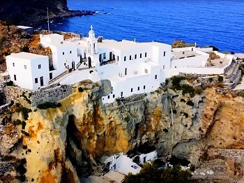 Romantic Getaway in Nissyros Island in 2026: Ideas for Couples