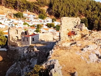 Shopping in Samothraki Island in 2026: Markets, Malls & Local Finds