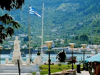 Luxury Travel in Skopelos Island in 2026: Best Hotels & Experiences