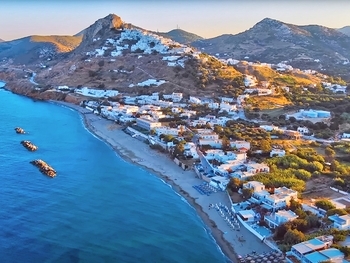 Luxury Travel in Skyros Island in 2026: Best Hotels & Experiences