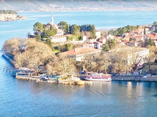 Solo Travel Guide to Ioannina Prefecture