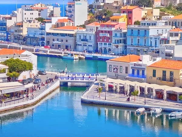 Exploring Agios Nikolaos Town with Friends