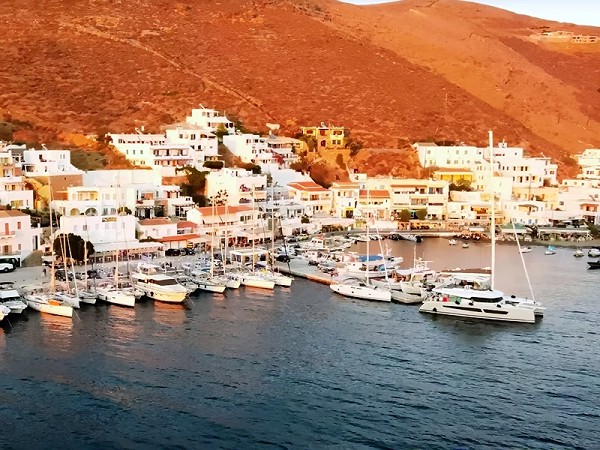 Kythnos Chora - Cyclades Islands