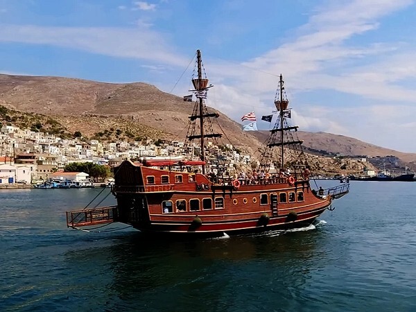 Food Tour of Kalymnos Chora: Best Restaurants and Street Food