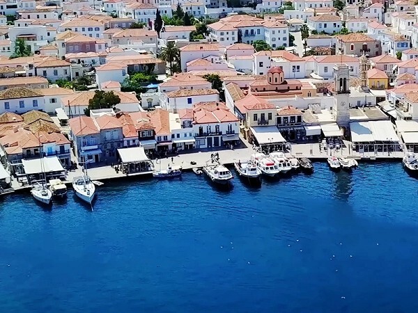 Romantic Getaway for Couples in Hydra Island