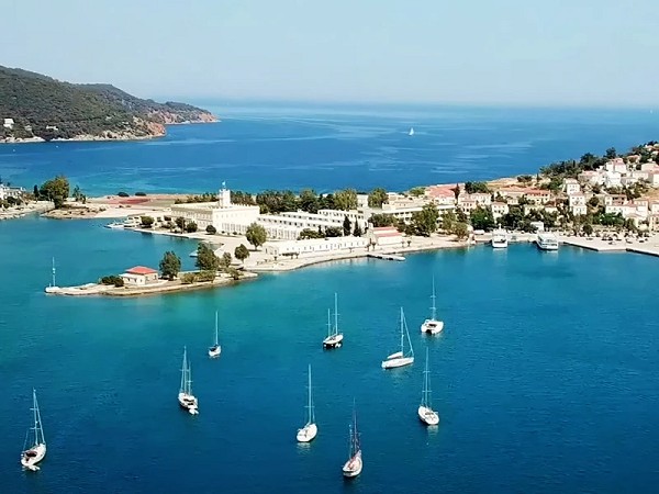 Poros Chora - Saronic Gulf Islands
