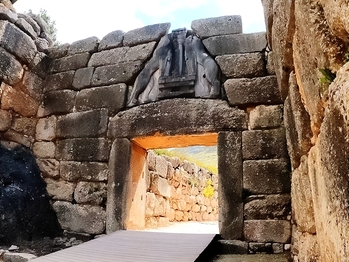 Winter Escapes in Mycenae: Explore Ancient Legends in Quiet