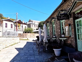 Winter Escapes in Nymfaio: Stone Houses and Bear Sanctuaries