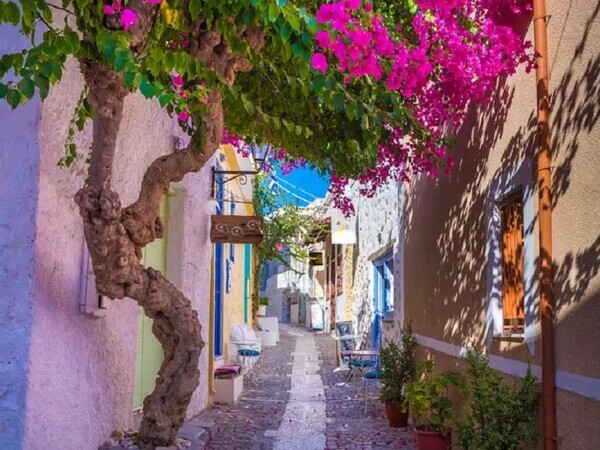 13 Most Beautiful Villages in Greece