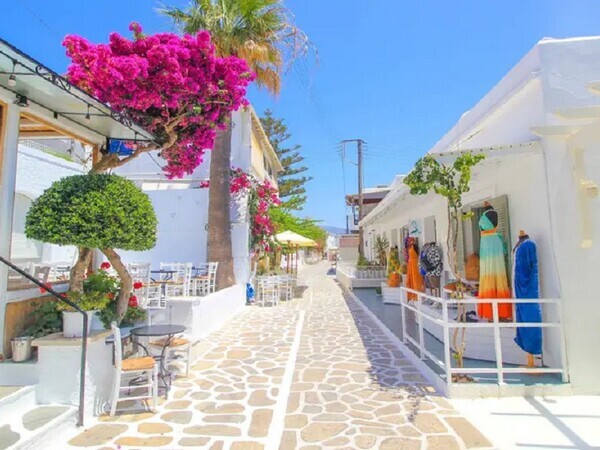 9 Quiet Greek Islands for a Relaxing Summer Holiday