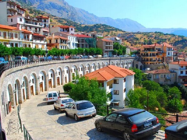 5 Greek Towns Nobody Told You About