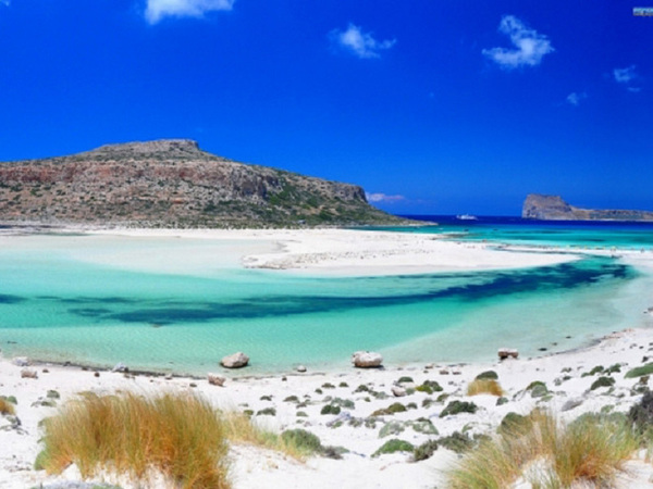 Breathtaking Must - Visit Attractions in Crete: Discover the Beauty of Greece's Largest Island