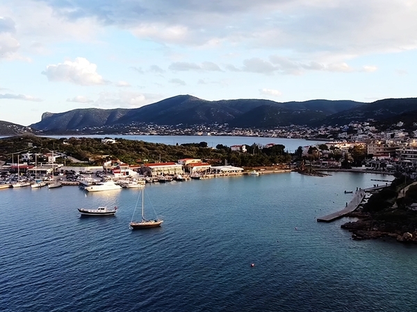 Winter Escapes in Porto Rafti: Riviera Calm in the Cold Season