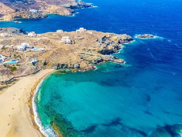 10 Beautiful Secret Beaches in Greece