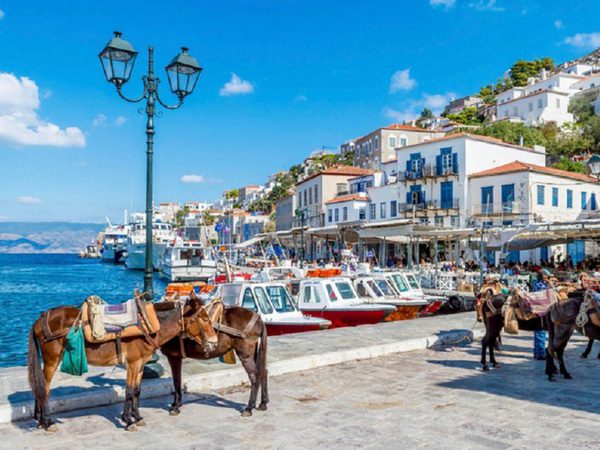 Discover the 10 Best Greek Islands for Solo Travel Adventures
