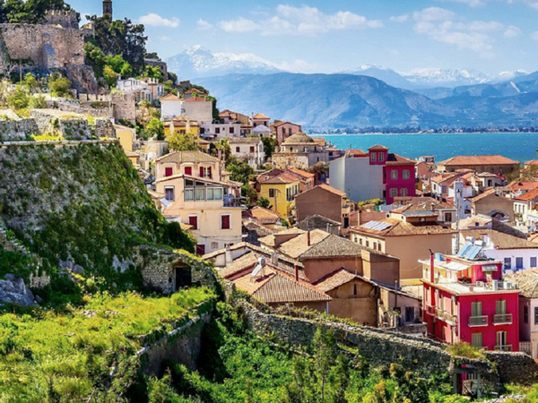 Exploring Greece's Breathtaking Gems: The Most Beautiful Places to Travel to