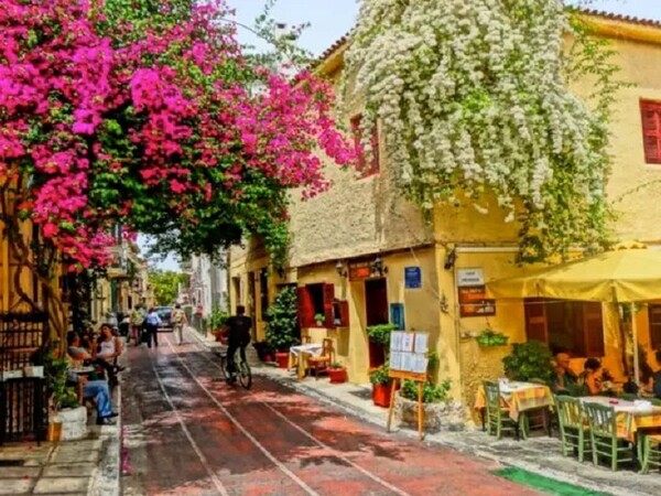 10 Best Things to do in Athens Right Now